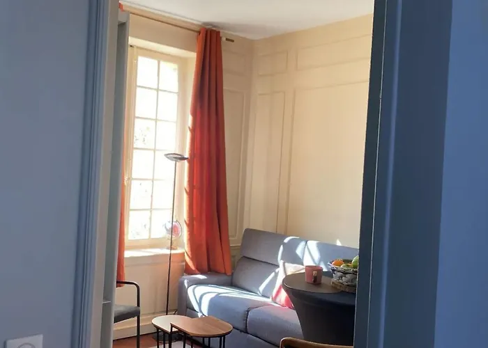 Appartement Charmant A Les Andelys - 36 M² Avec Jardin