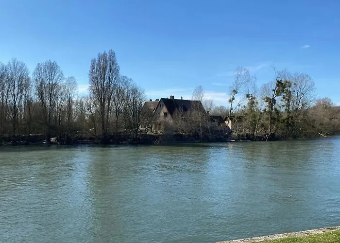 Apartamento Appartement Charmant A Les Andelys - 36 M² Avec Jardin *