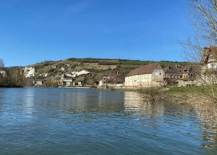 Appartement Charmant A Les Andelys - 36 M² Avec Jardin Apartamento *