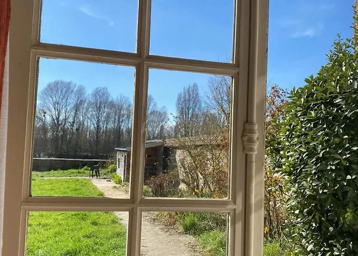 Appartement Charmant A Les Andelys - 36 M² Avec Jardin Apartamento